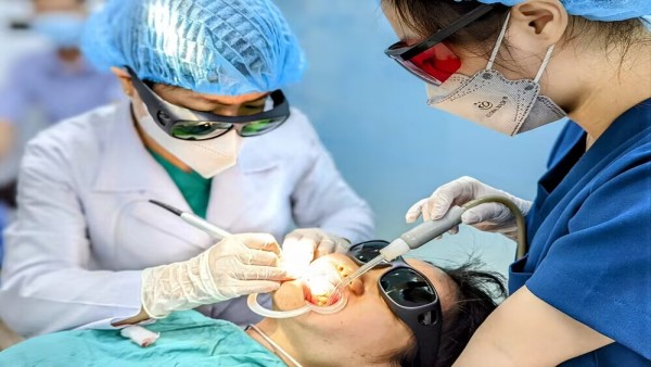 Diode Laser -- A Revolutionary Method to Treat Dental Disease in Dentistry